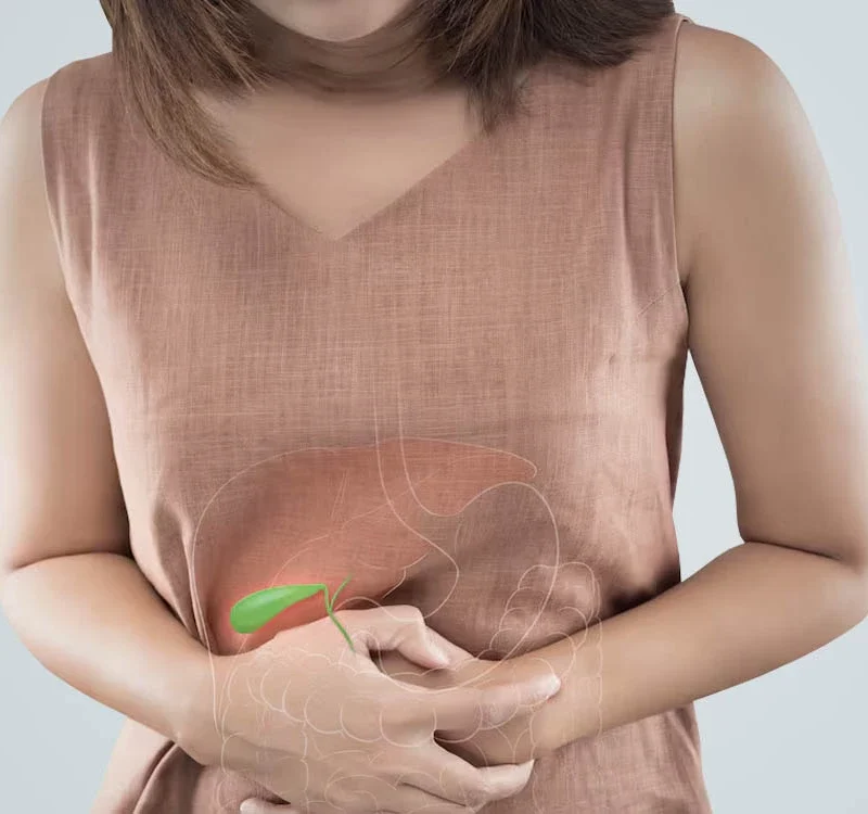 Colecistitis: por qué se inflama la vesícula y cómo tratarla | Dr. Saúl Echeverría – Cirujano general y laparoscópico en El Salvador